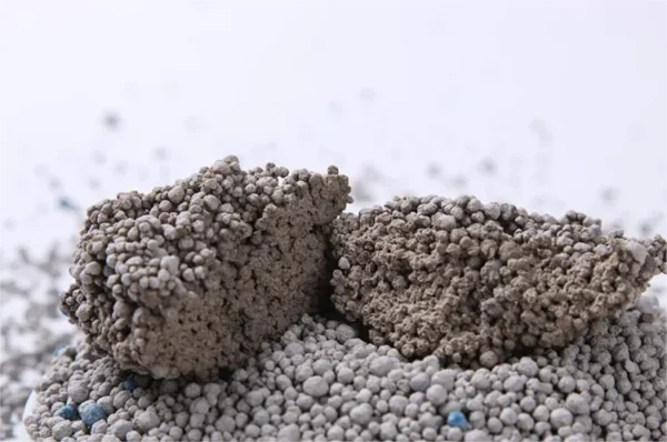 Premium Bentonite Super Clumping Non-toxic Natural Cat Litter