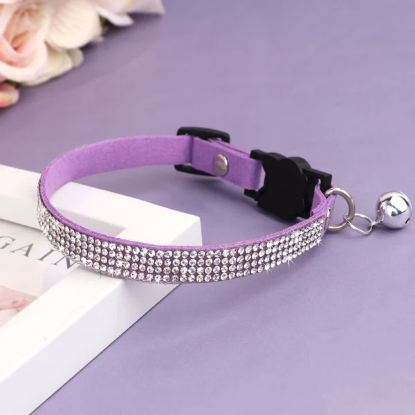 Soft Suede Leather Cat Collar Bling Rhinestone Cats Collars with Bell Safety Breakaway Pet Puppy Necklace Adjustable XS S Pink