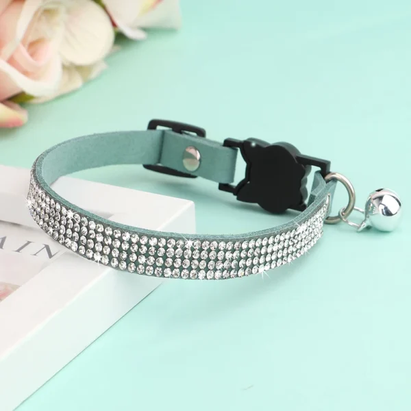 Soft Suede Leather Cat Collar Bling Rhinestone Cats Collars with Bell Safety Breakaway Pet Puppy Necklace Adjustable XS S Pink