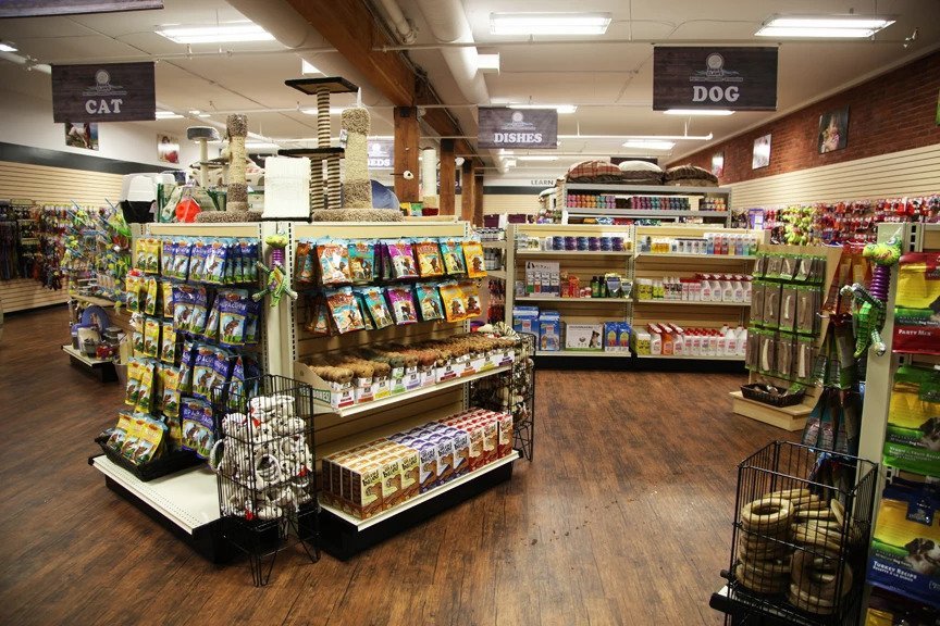 Paws & Claws Pet Stores Reopens Amid Covid-19